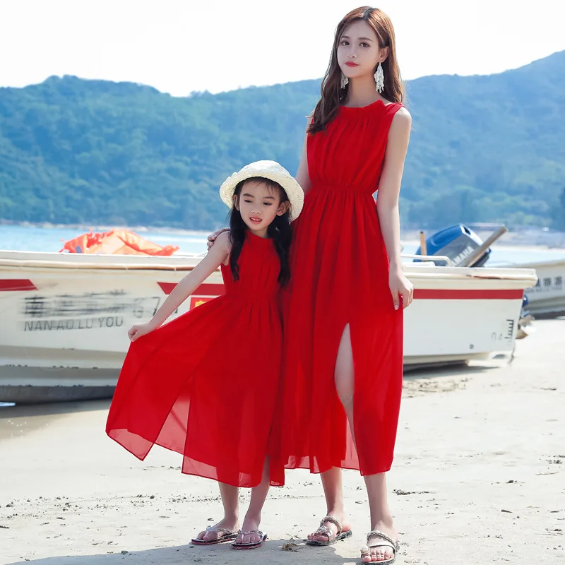 ママと女の子の赤ちゃんの休暇ルックドレス母娘マッチングリゾー - Summer Dresses Yours Clothing のレビューと価格