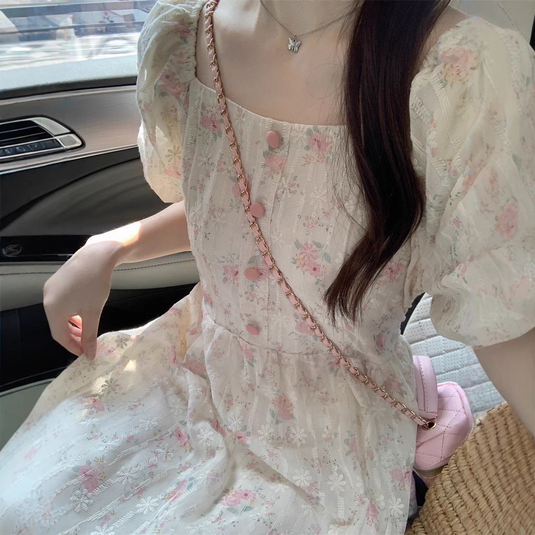 花柄ミディドレス、スクエアネック、パフショートスリーブ、Aラ - Sundress Midi Floral のレビューと価格