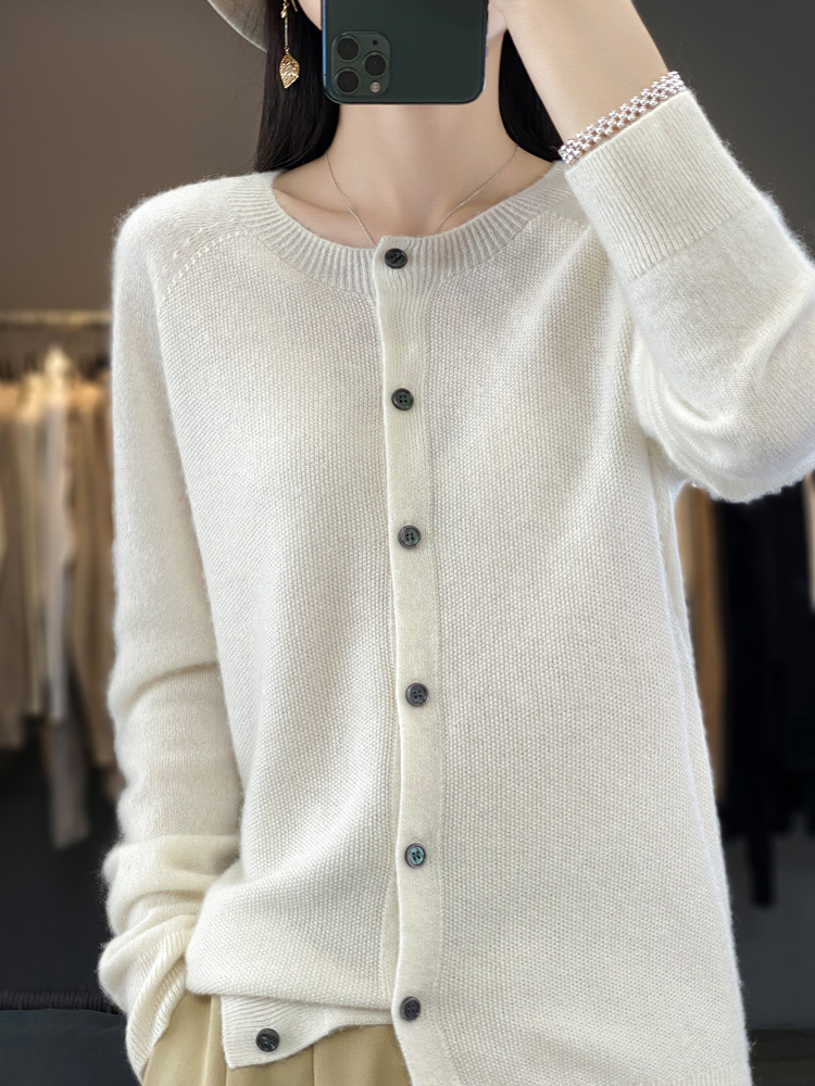 ファッション女性 100% メリノウールカーディガン秋冬 O - Summer Clothing Yarn のレビューと価格